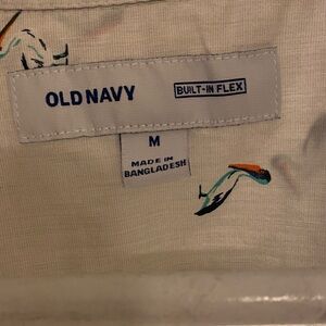 Old Navy young men’s shirt